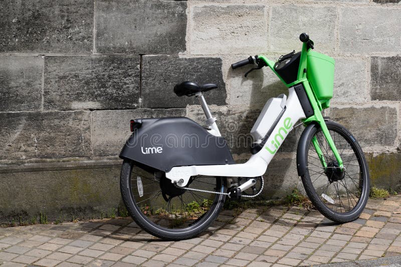 E-SCOOTERS logo